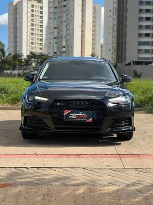 AUDI A4 2.0 TFSI AMBIENTE AVANT GASOLINA 4P S TRONIC